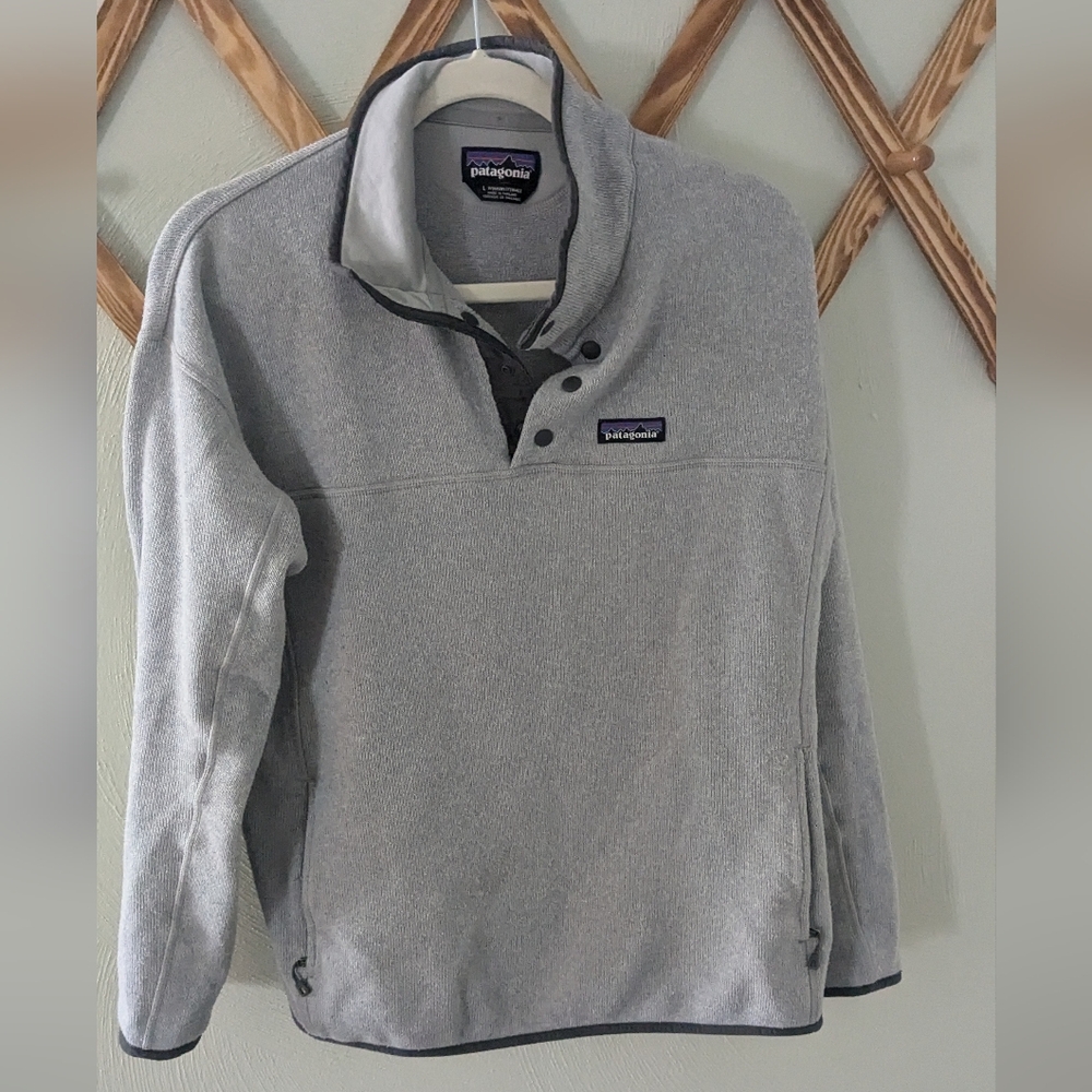 Patagonia Gray Pullover Fleece